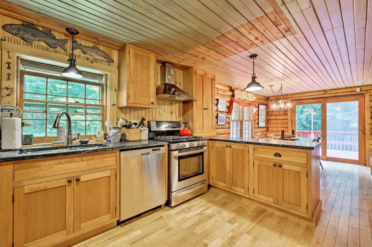 Private Wooded Cabin, 8 Mi To Sundance Ski And Town! Wilmington Exterior photo